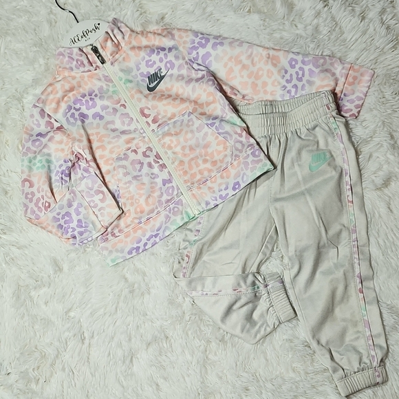 Nike Kids' Multicolor Leopard Print Tracksuit - Picture 1 of 4